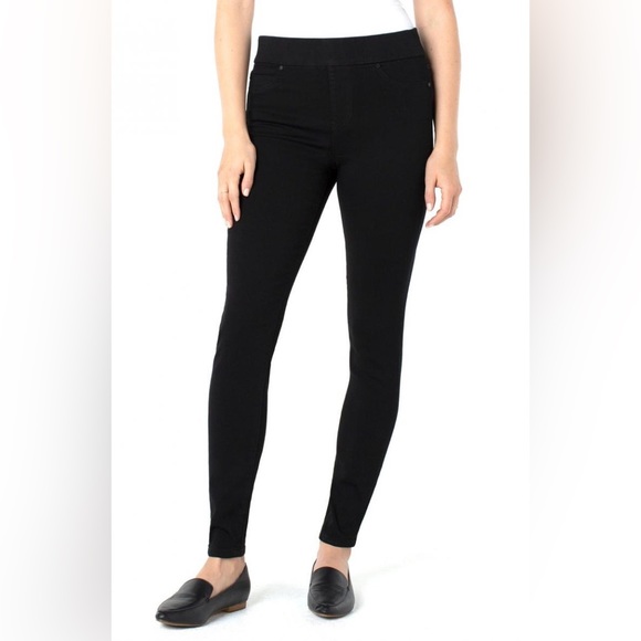 Liverpool Jeans Company Pants - Stitch Fix Liverpool Sienna Pull on leggings